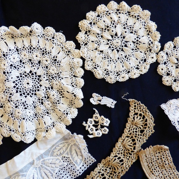 VTG antique Victorian hand made Trims Lace Edgings Patches 21 pieces ecru - Picture 2 of 11
